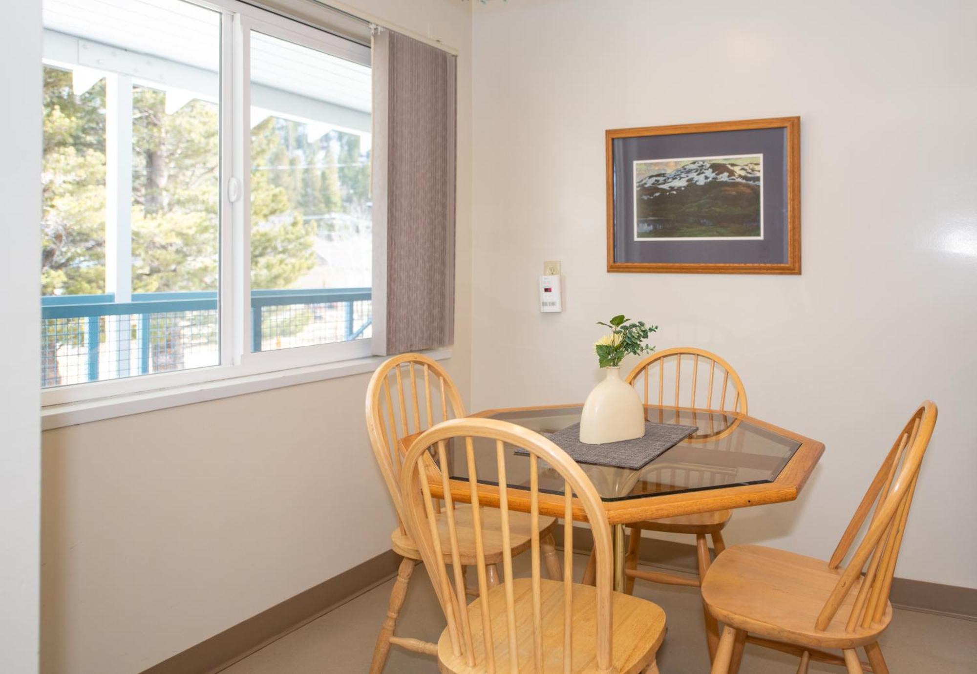 Gull Lake Lodge June Lake Kamer foto